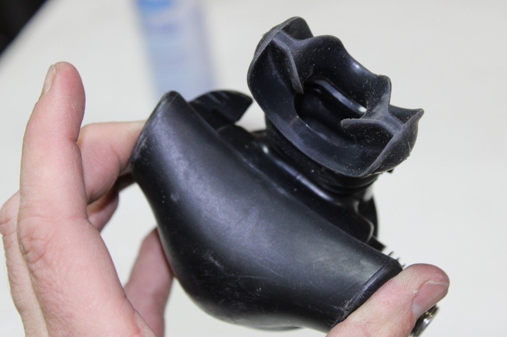 Aqualung LX Scuba Regulator