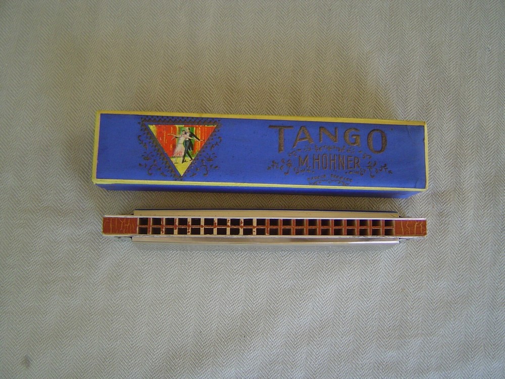"TANGO" "C" SINGLE SIDED TREMELO HARMONICA BY M. HOHNER & NICE STORAGE BOX