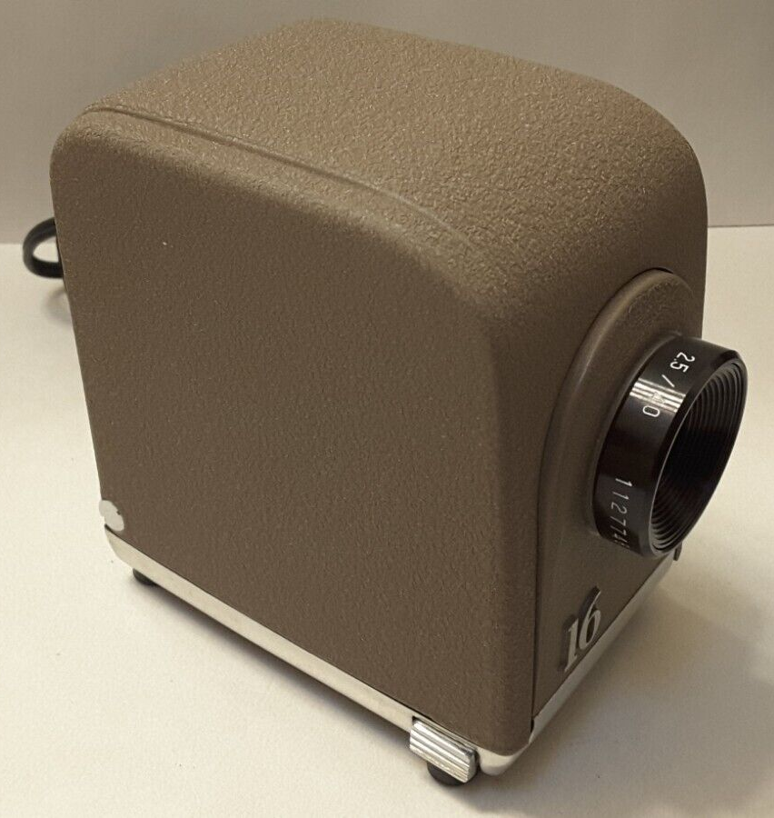 Vintage Minolta Mini-16 Projector, Original Case & Box, Tested and Working