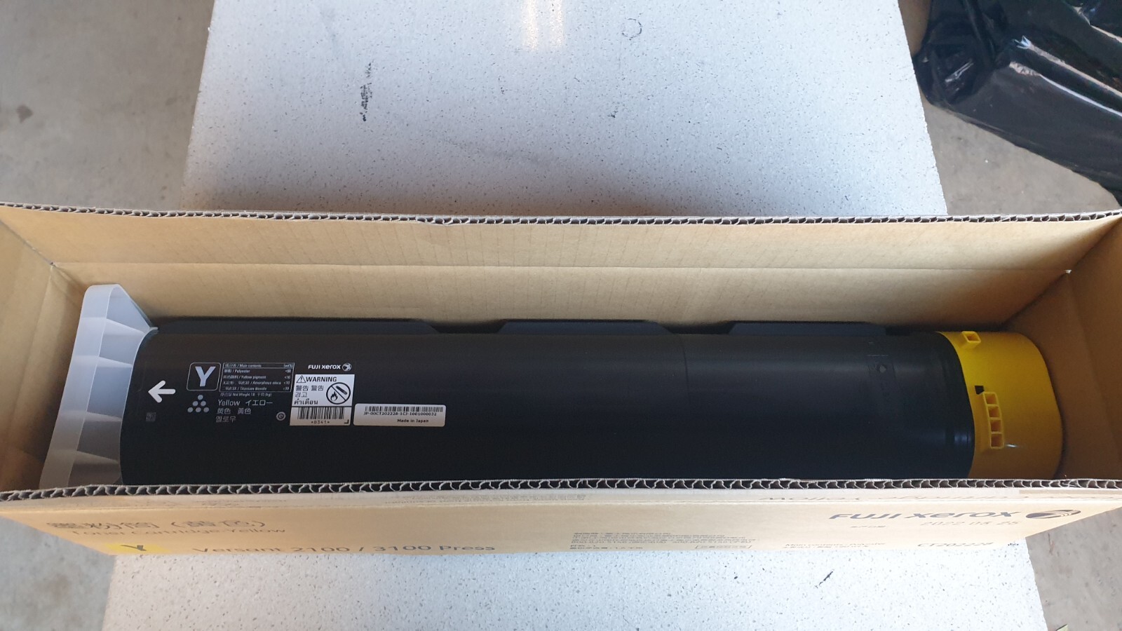 Genuine Xerox CT202228 Yellow Toner for Versant 2100 / 3100 See Photos