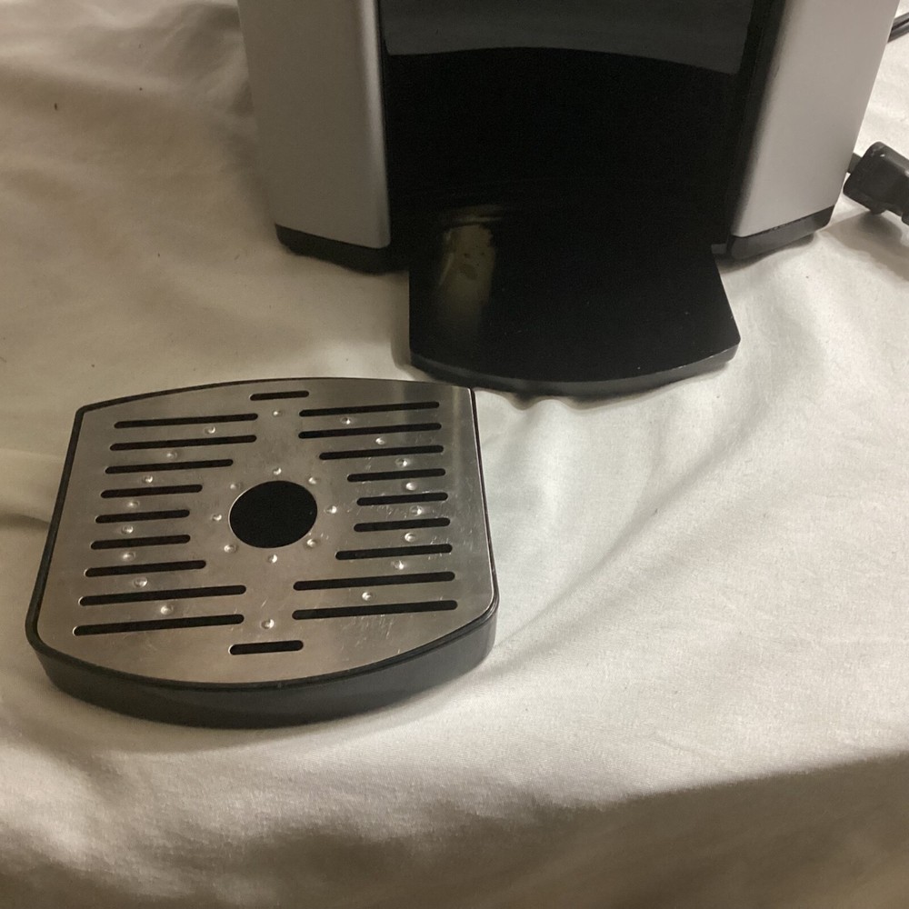 Cuisinart SS-5 Compact Single Serve Coffee Maker/Brewer. Tested & Working