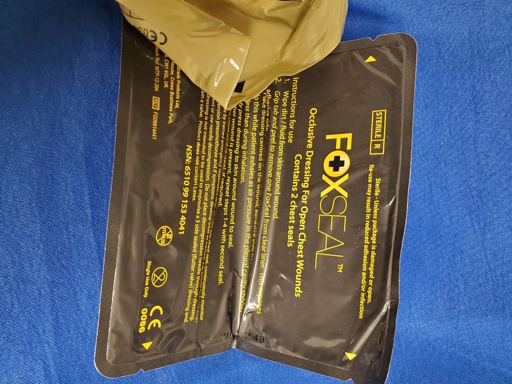 Tactical First Aid Kit With Leg Strap