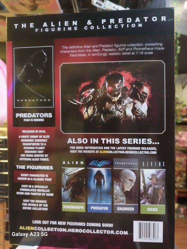 Hero Collector Falconer Predator Statue