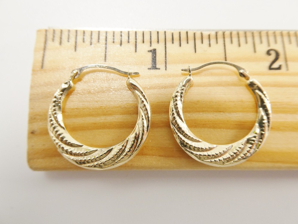 REAL 10K SOLID YELLOW GOLD CLASSIC DESIGN EARRINGS