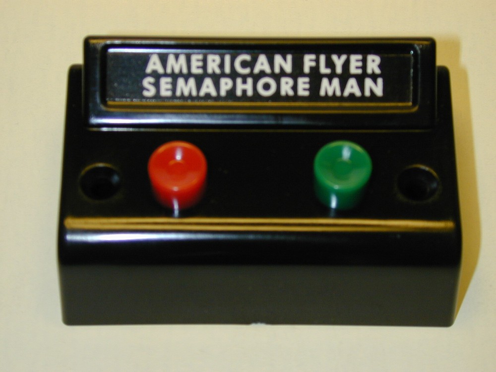 AMERICAN FLYER  SEMAPHORE MAN 2 BUTTON CONTROL NEW REPRO  XA10961AG