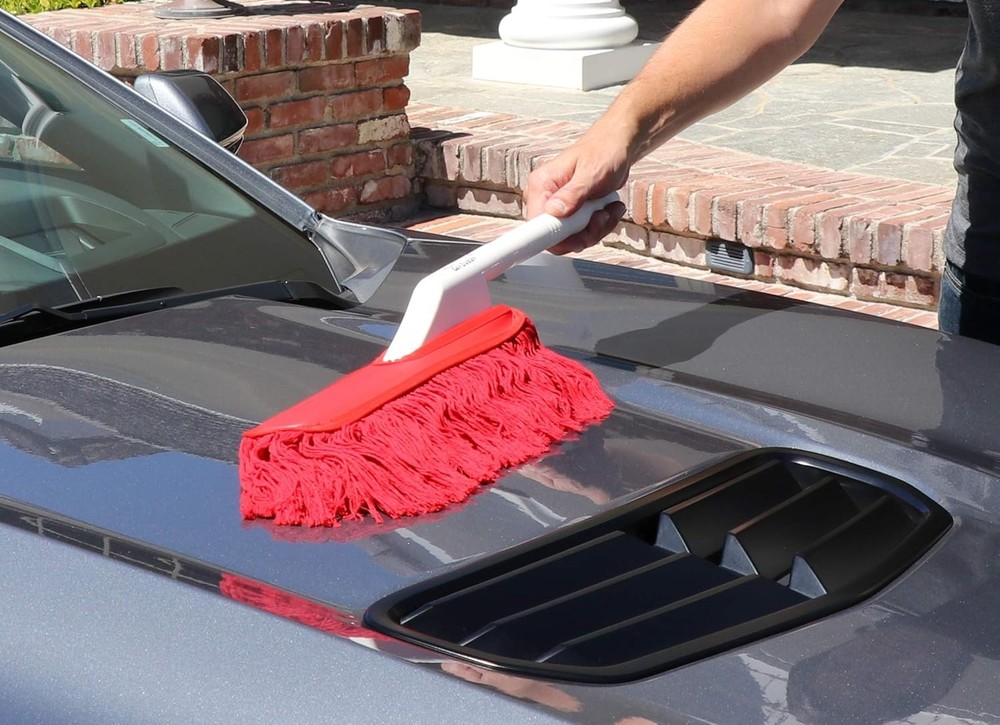 California Car Duster Standard Model with Plastic Red