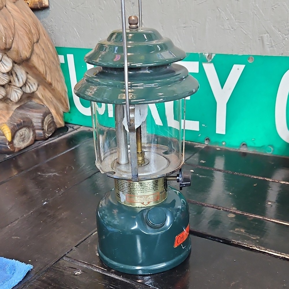 Coleman CL2 Adjustable Lantern