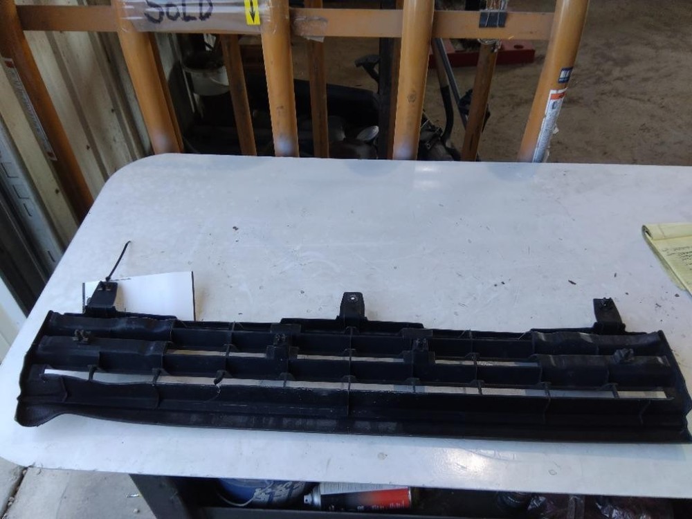For 2007 GMC GRILLE N/A , MN