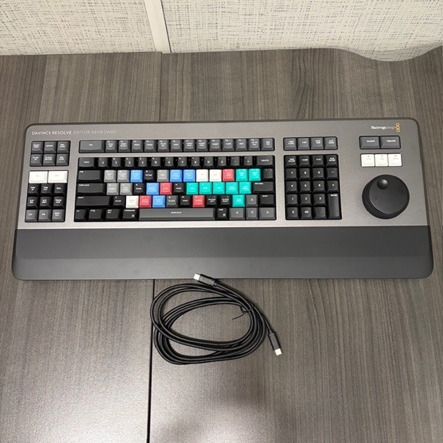 USED Blackmagic Design DaVinci Resolve Editor Keyboard w/ Resolve Software Card