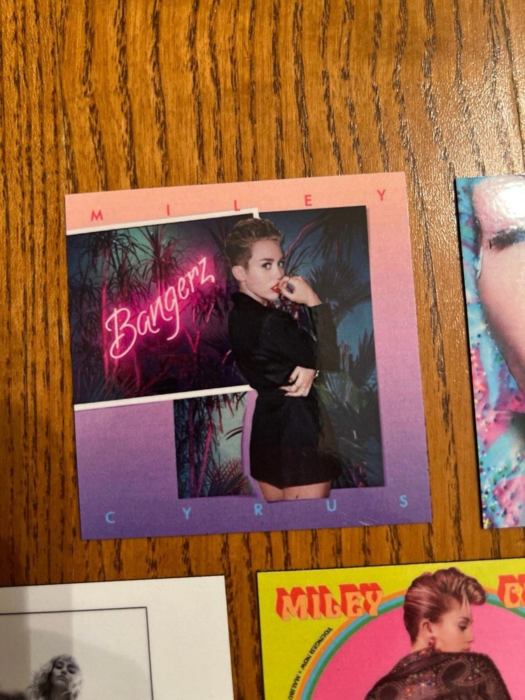 Miley Cyrus fridge magnets