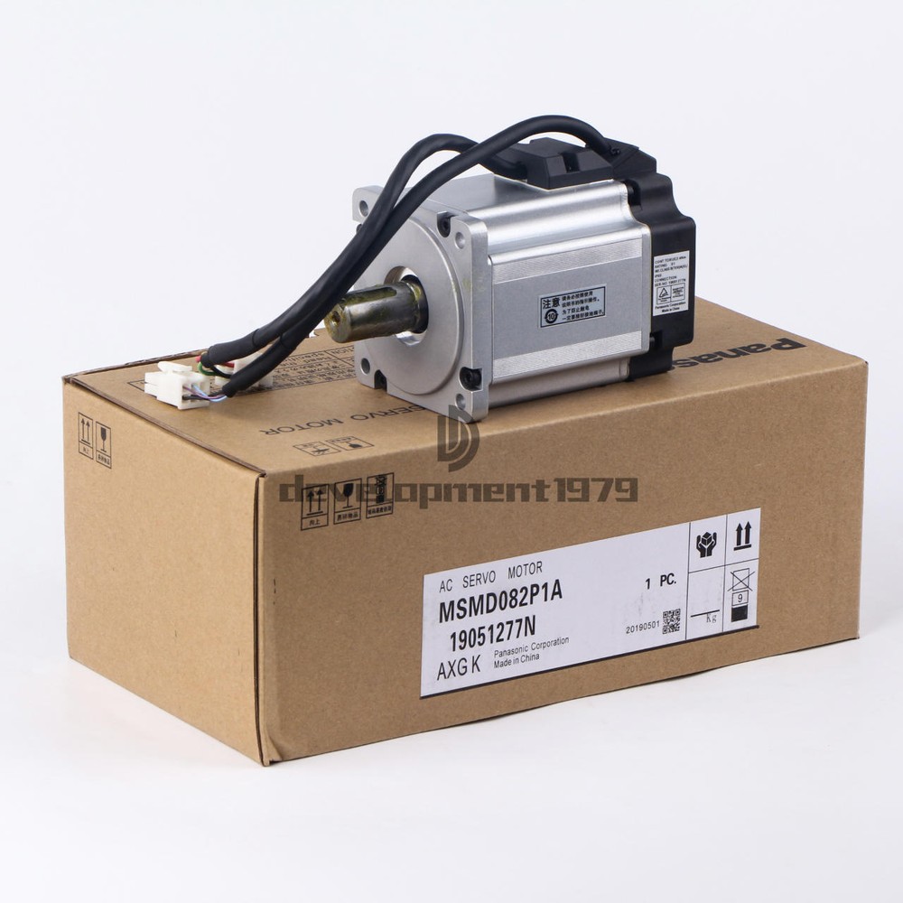 1PC NEW PANASONIC Servo Motor MSMD082P1A