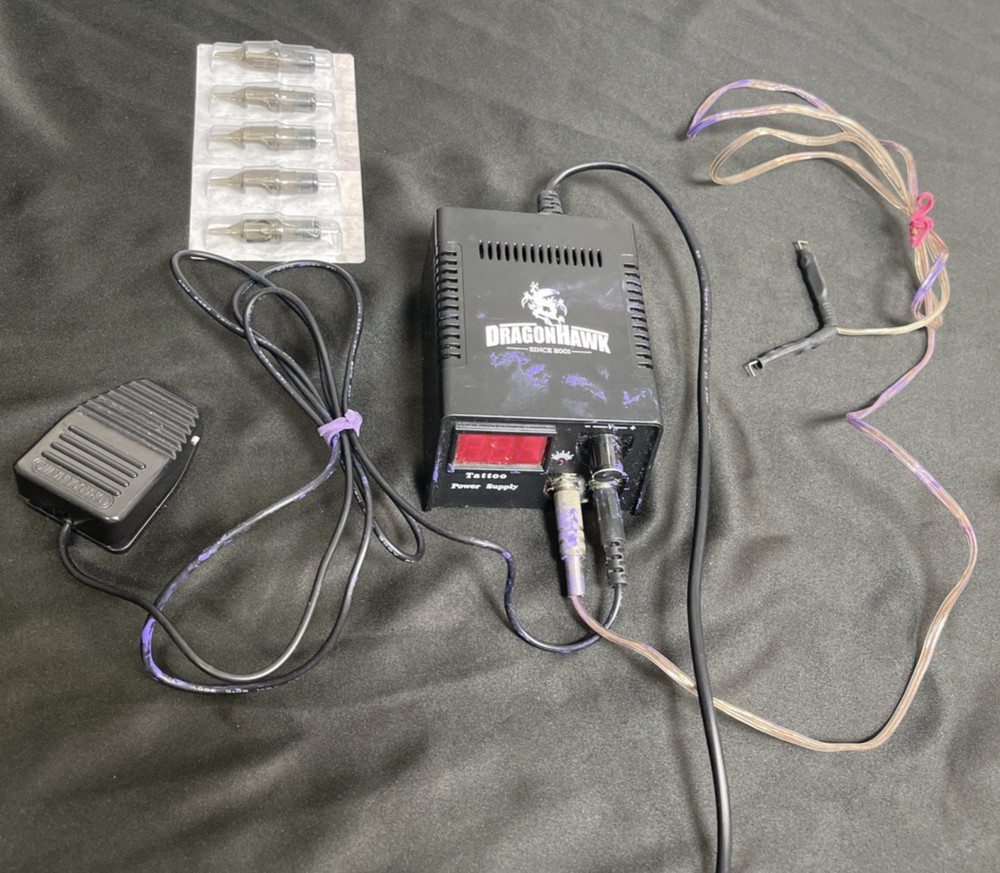 Dragon Hawk Tattoo Machine & Sealed Needle Cartridges