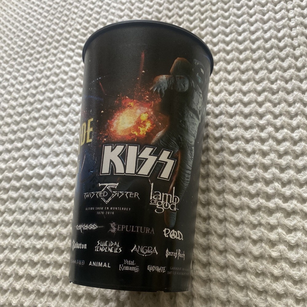 KISS,TWISTED SISTER,SABATON,LAMB OF GOD,P.O.D,CARCASS MEXICAN CUP