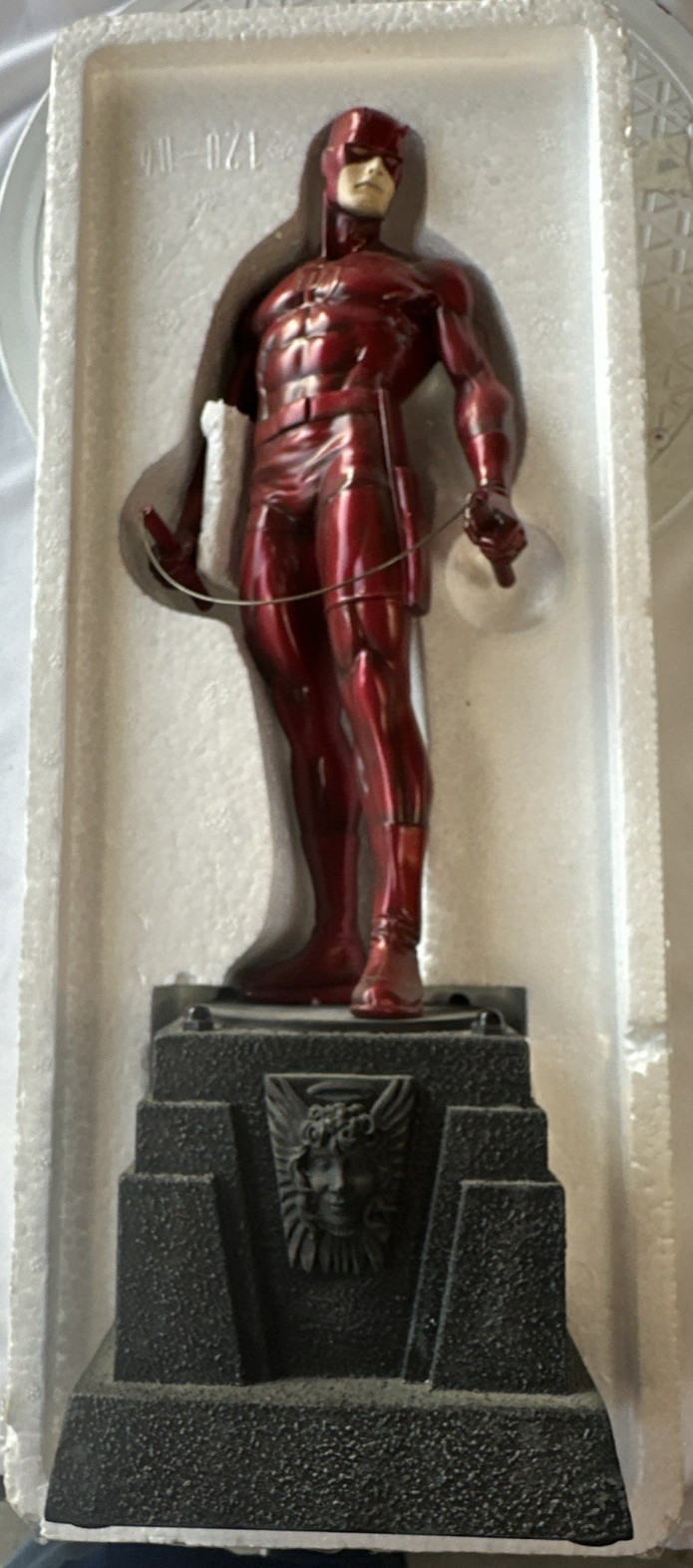 SIGNED!Set of Two Number 1s. MARVEL BOWEN DAREDEVIL THE MAN WITHOUT FEAR (S6)