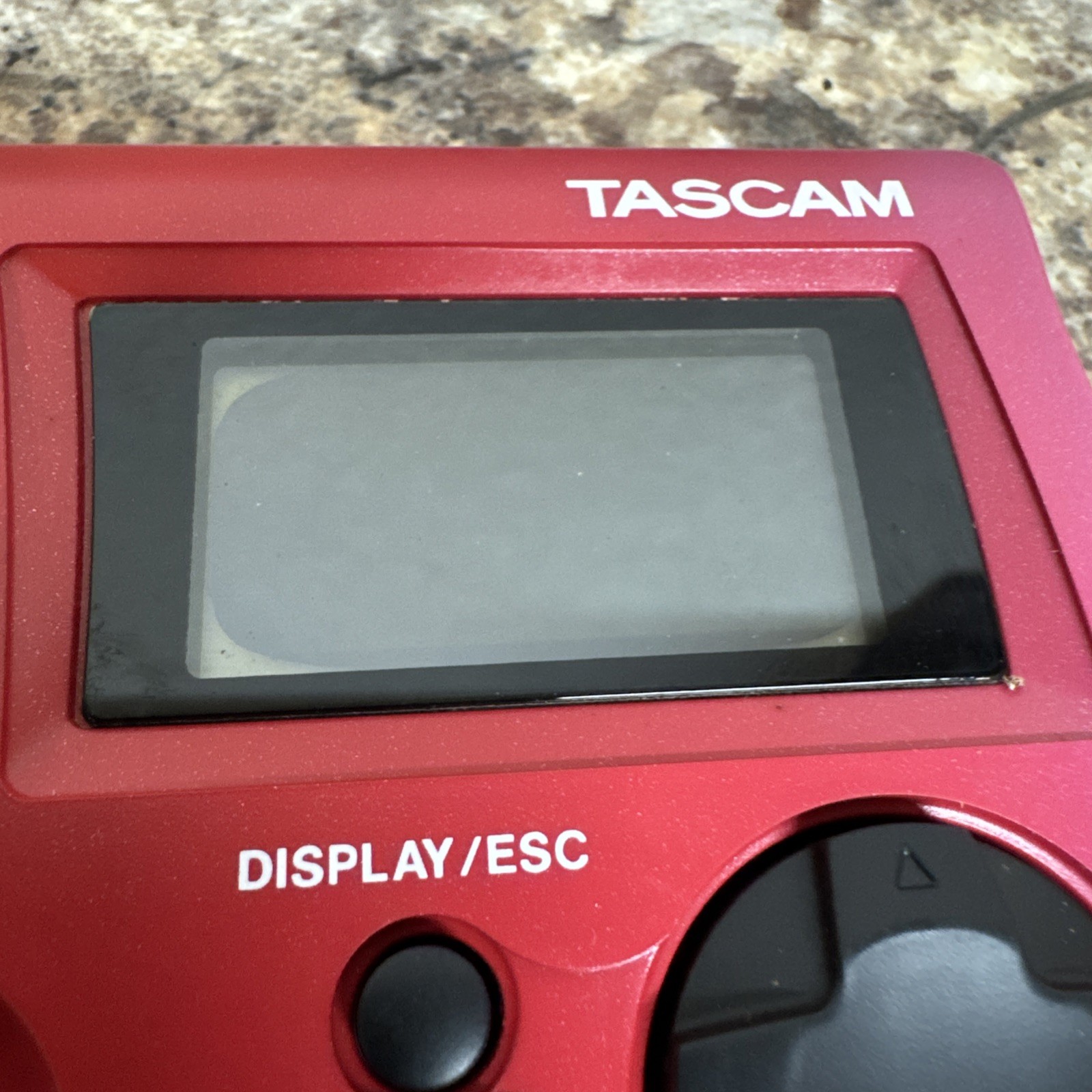 TASCAM CD-GT1 Portable Guitar Trainer Battery Powered NO AC ADAPTER - Tested