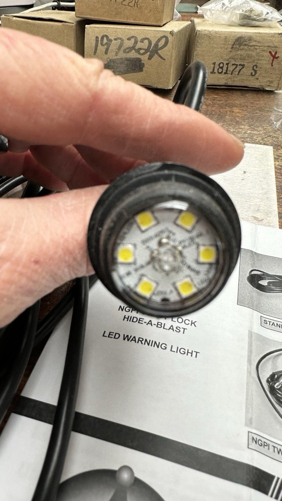 Code 3 PSE 6-LED Hide-A-Blast Lighthead - HB6PAK-W - Single - WHITE