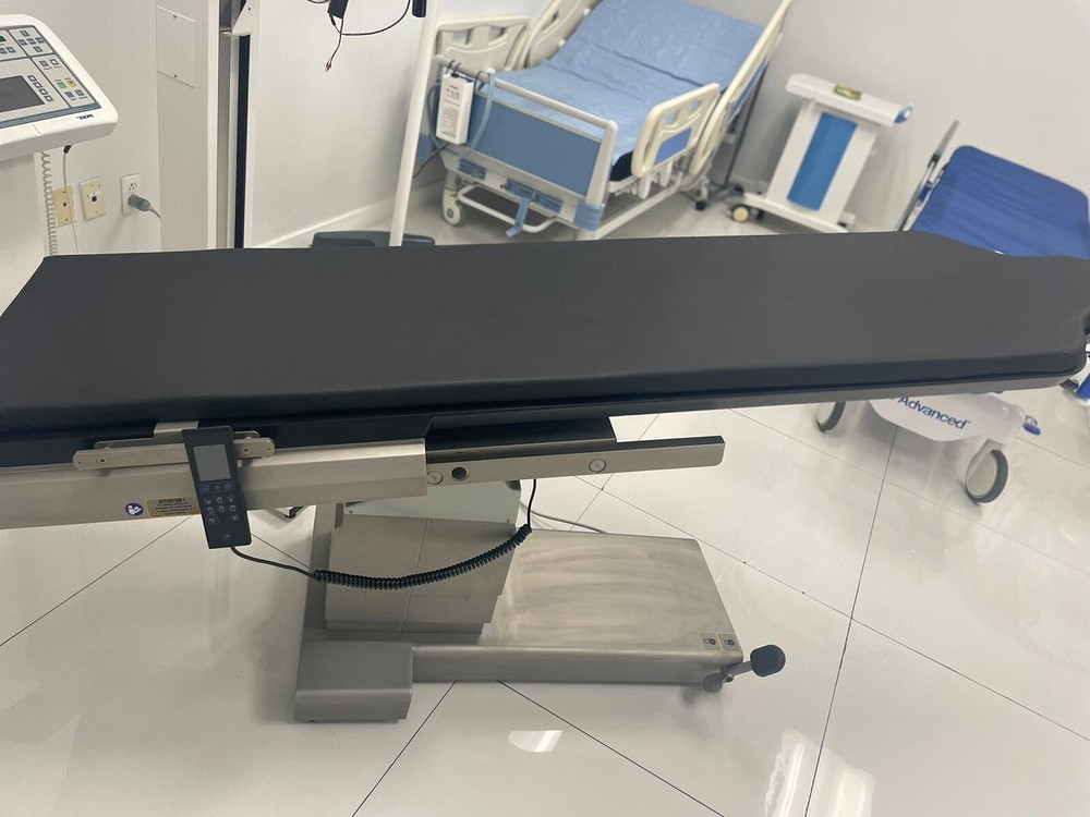 Famed Operating Table, Electric Model: SU-07