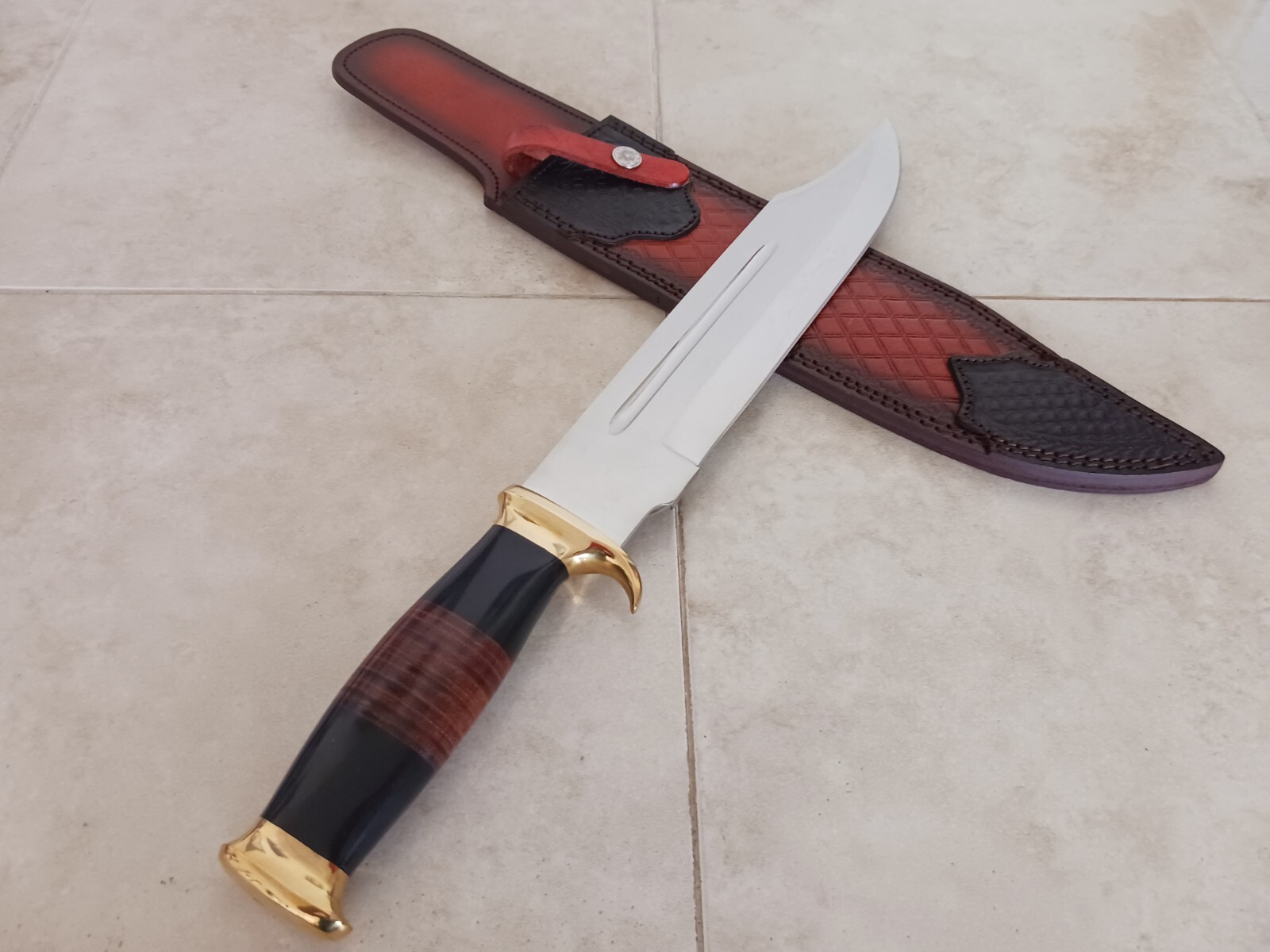 Massive Crocodile Dundee Bowie Knife 18" OA + Leather Sheath, Classic!