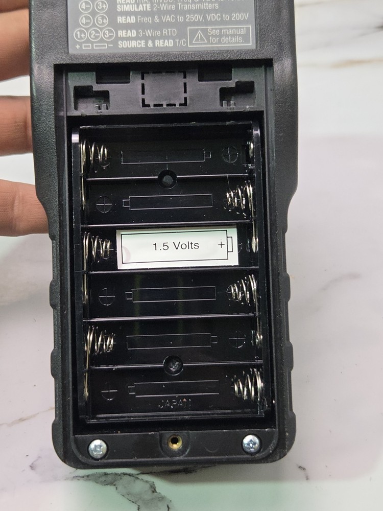 ALTEK TECHCHEK 820 PROCESS CALIBRATOR