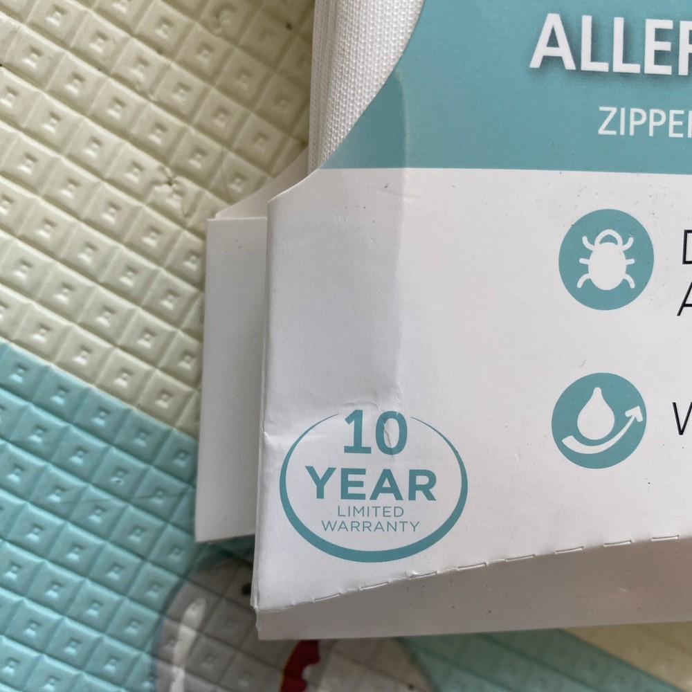 Allerease Waterproof Allergy Safe Zippered Pillow Protector standard/queen S/Q