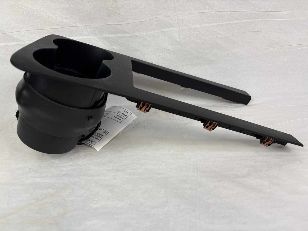 Cup Holder LINCOLN MKT 12