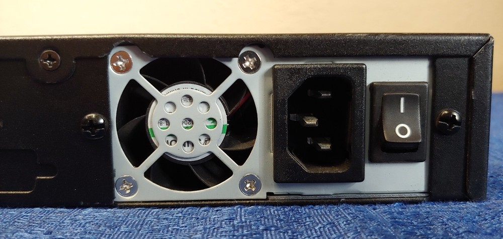 Portwell Cymtec Sentry NAR-5530 Network Firewall