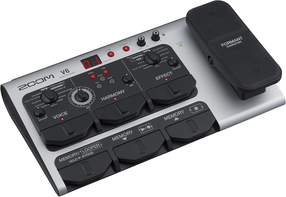 Zoom V6-SP Multi-Effects Vocal Processor Pedal Bundle