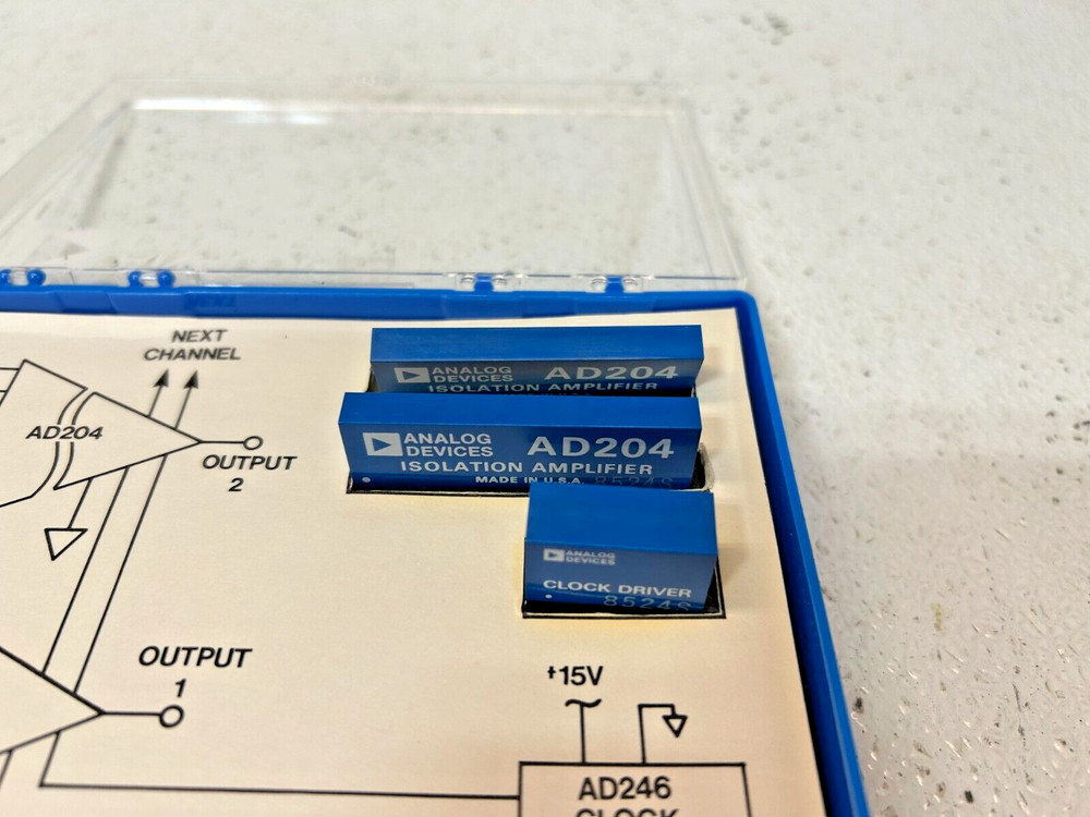 Analog Devices AD204 Isolation Aplifiers w/ Clock Driver 8524S