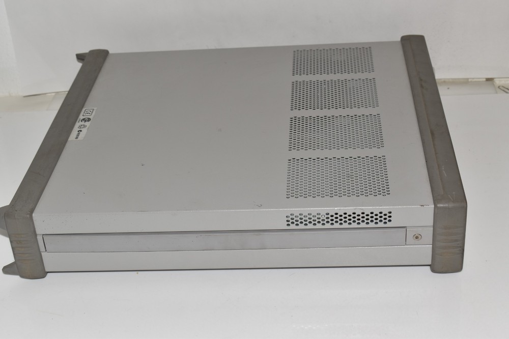 AGILENT 81104A PULSE PATTERN GENERATOR (AWQ90)