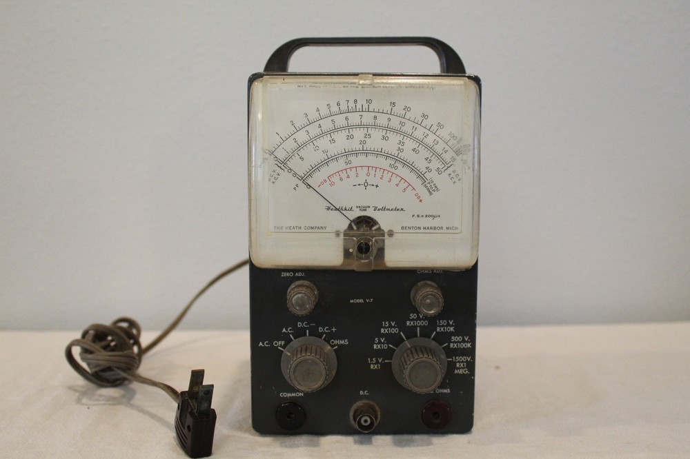 Heathkit Vacuum Tube Voltmeter Model V-7
