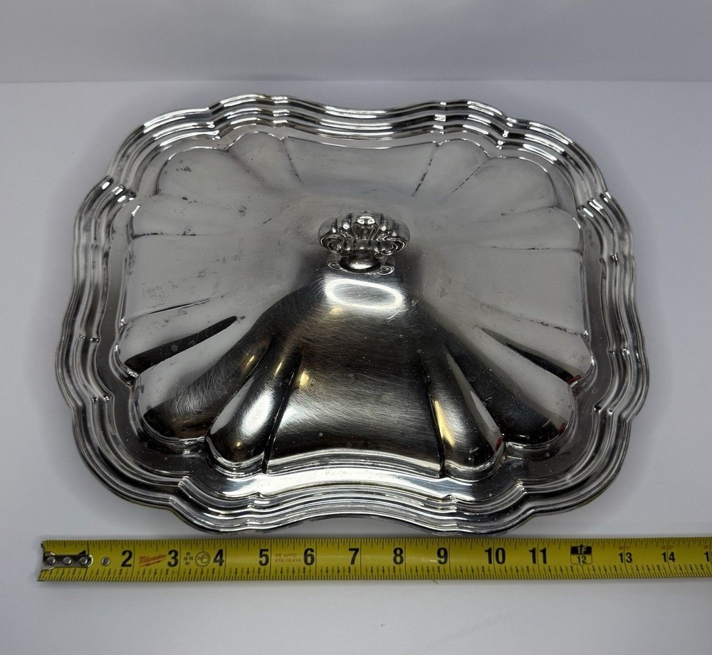 silver plated serving dish w/ lid curved edges and ornate handle Gorham Heritage