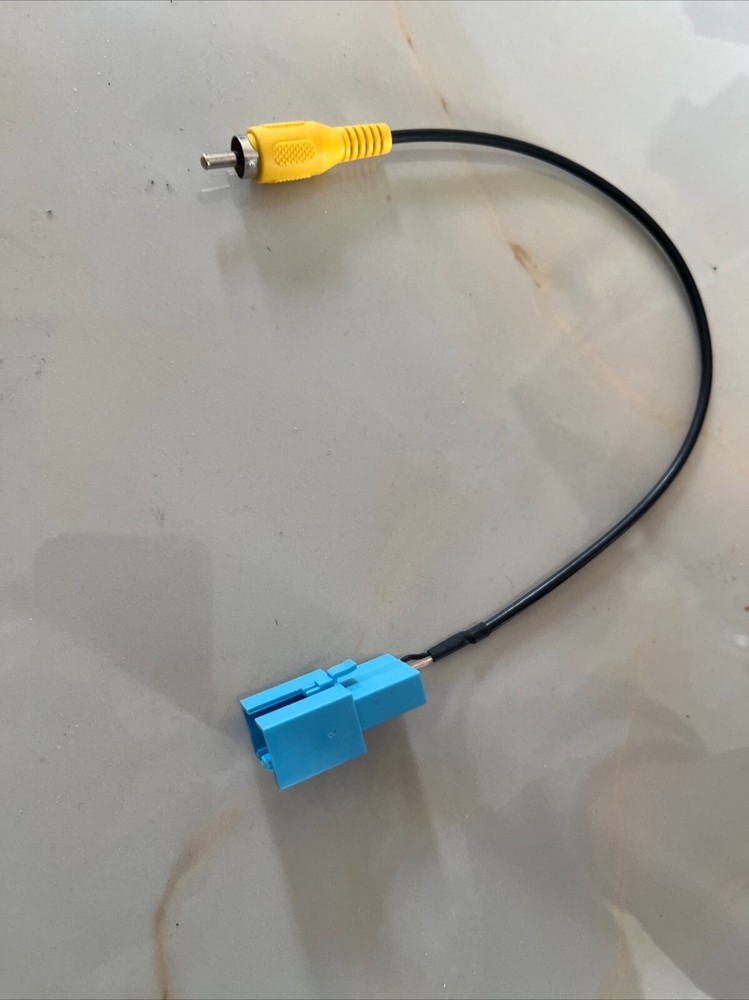 camera adapter for aftermarket head unit