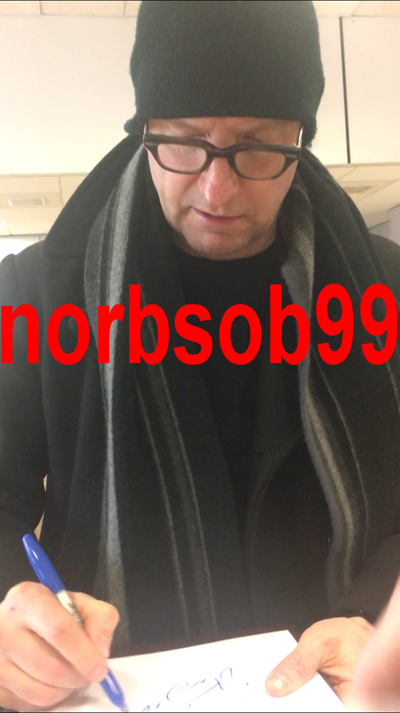 STEVEN SODERBERGH SIGNED ERIN BROCKOVICH FULL SCRIPT w/PROOF & BECKETT BAS COA