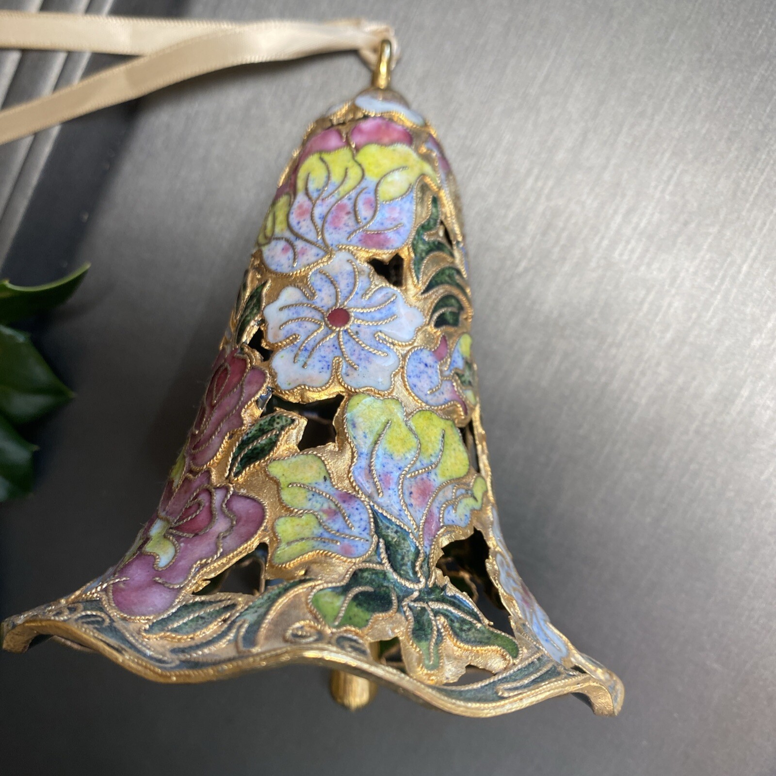 Vintage Bell Cloisonne Enamel Estate Pre-Owned Hand Crafted Bird Flower Pierced