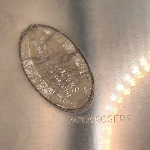 WM ROGERS SILVER PLATE 170 Scrolls Flowers 12" Round Beverage Serving Tray