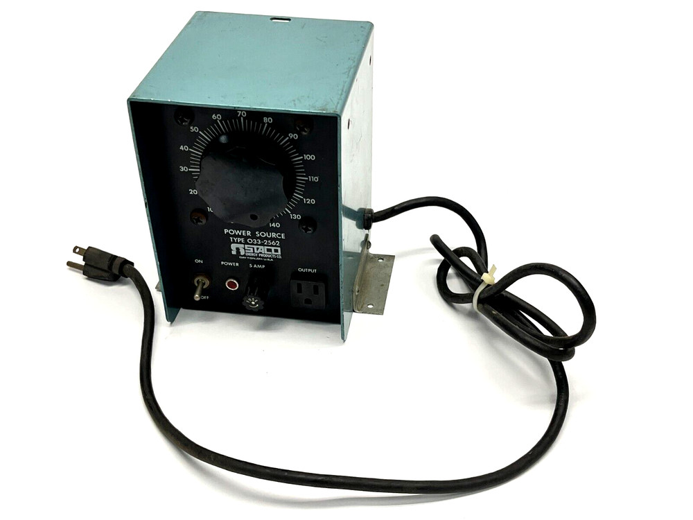 STACO 033-2562 Variable Transformer 5A 0-140V