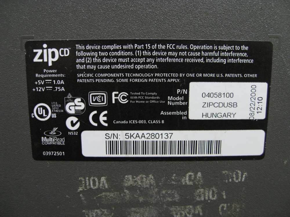 IOMEGA ZIP CD 650 Drive ZIPCDUSB external drive No Cables