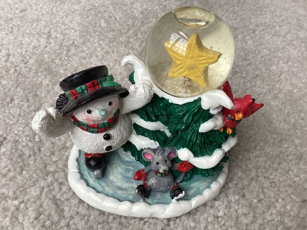 Snowden 1997 Snow Globe. Good Condition.