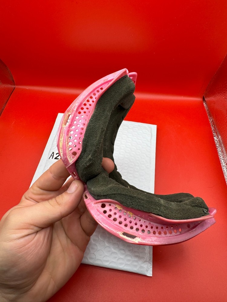 JT Proflex Dated 2005 Pink EPS Frames Original Foam (Cracked nose)