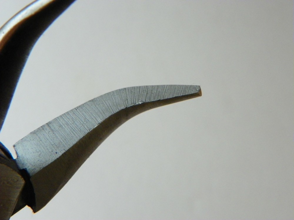 Bent Chain Nose Pliers --- Medium Duty