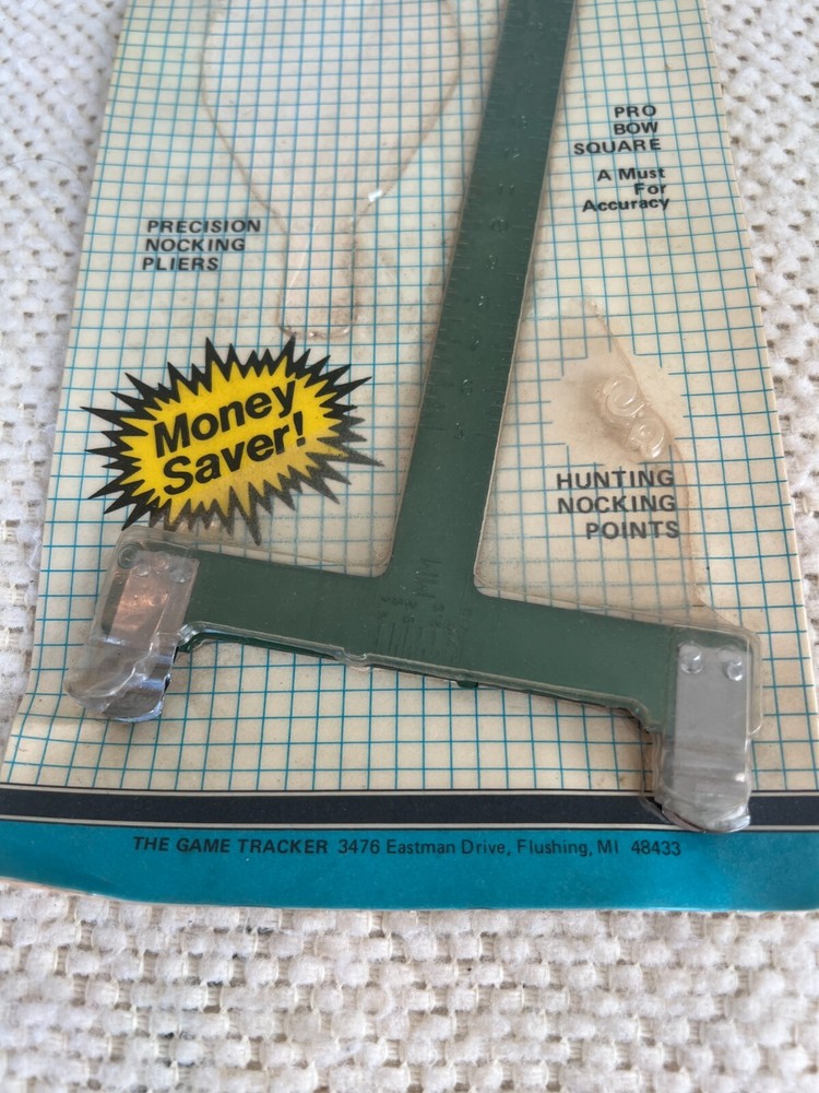 The Game Tracker Bow Square