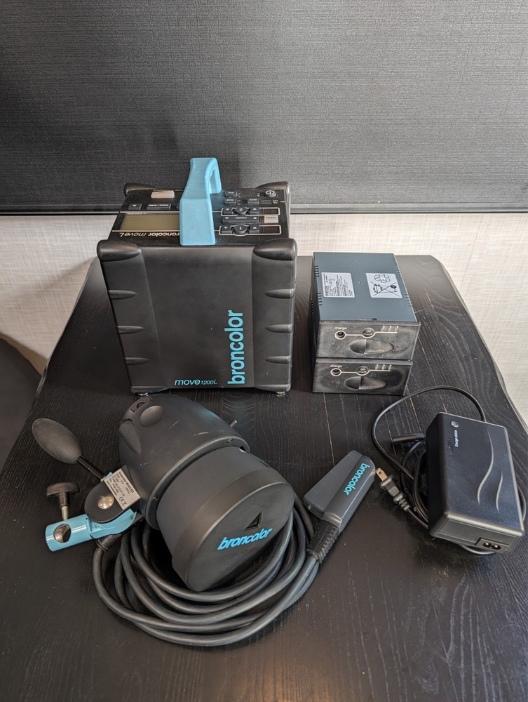 Broncolor Move Kit - 1200ws + 1 Head + 2 Batteries, HS Function