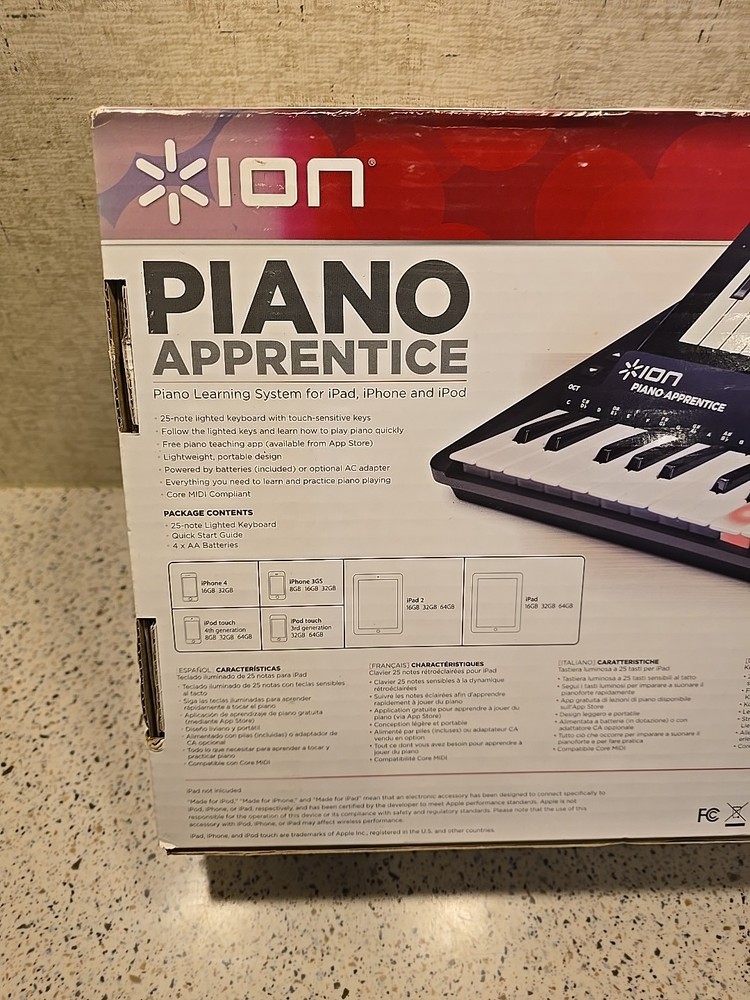 Ion Piano Apprentice 25 Key Lighted Learning Keyboard NIB 30 -Pin iPad