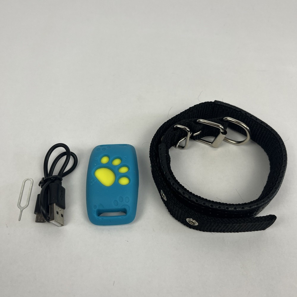 Blue Cat GPS Tracker with Adjustable Collar Smart Pet/Cat Tracker * OPEN BOX*
