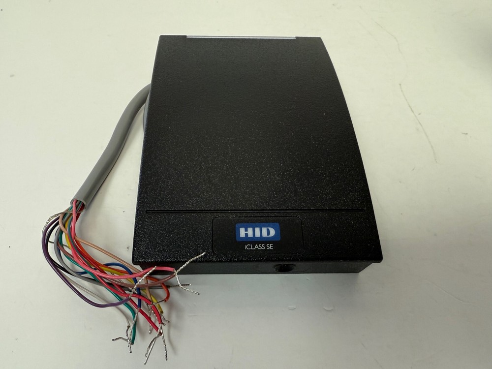 HID 920NTNNEKE0000 ICLASS SE R40 WALL SWITCH READER NEW OPEN BOX