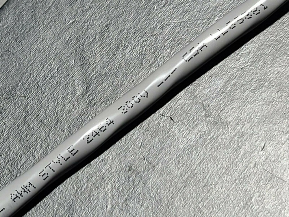 Carol C0746A 24/15C Shielded Communication/Computer Cable Riser Gray /25ft