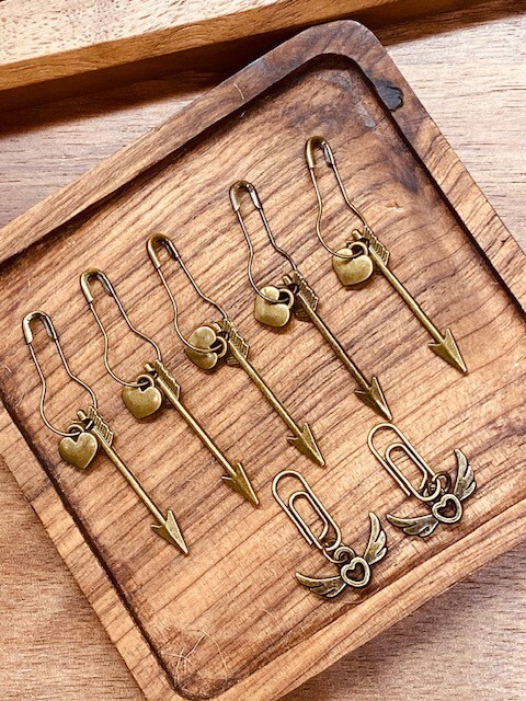 Bronze bulb safety pins (100 count)