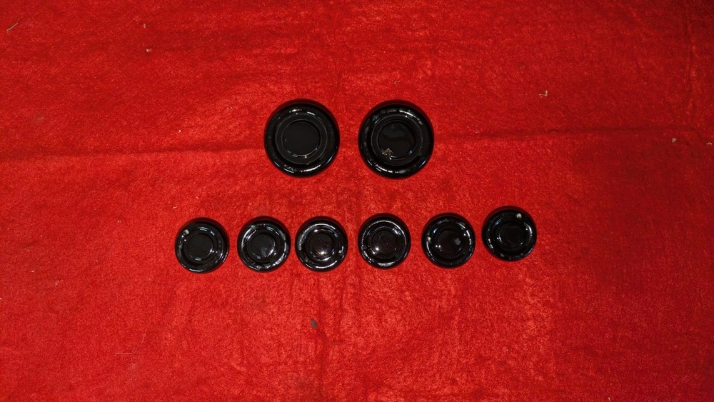Hallicrafters SX-24 Knobs - Complete set