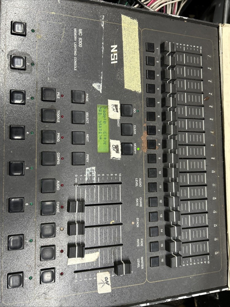Dmx Stage Lighting Controller   Nsi  mC 6300   16 Channel Controller W Memory