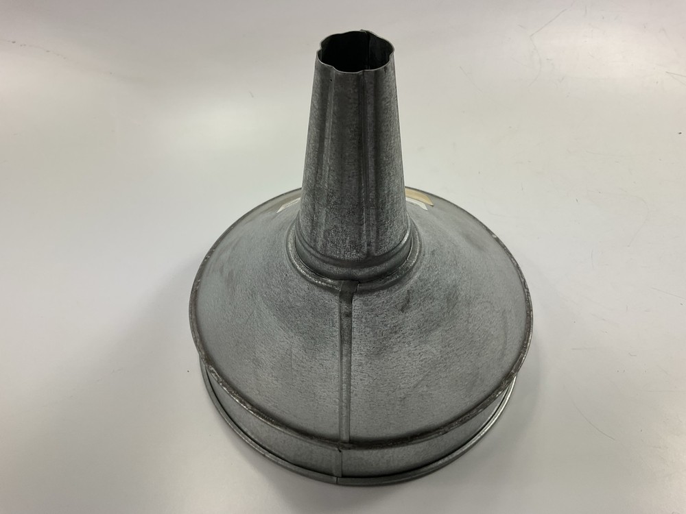 Carquest 30015 6 Quart Galvanized Offset Funnel